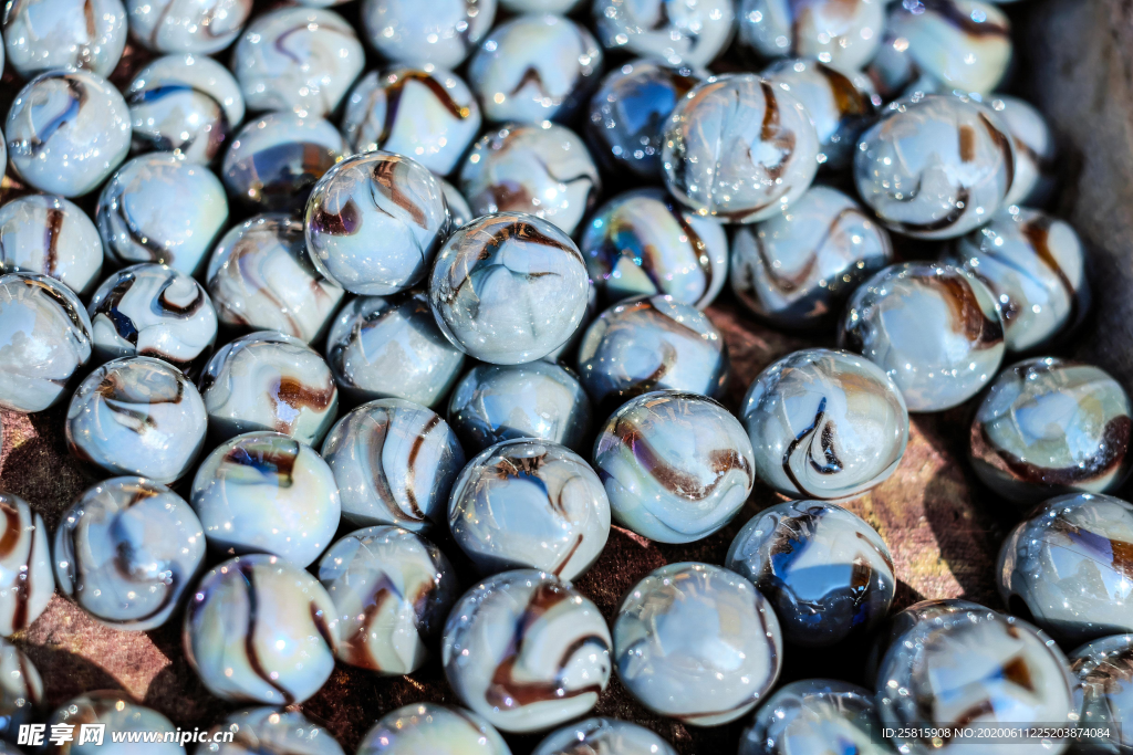 玻璃珠弹珠溜溜球图片