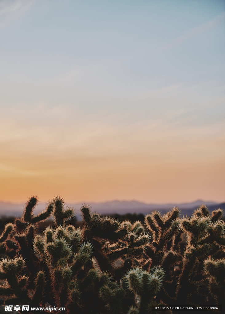 天空渐变色彩图片