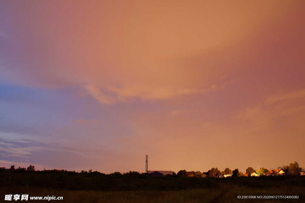天空渐变色彩图片