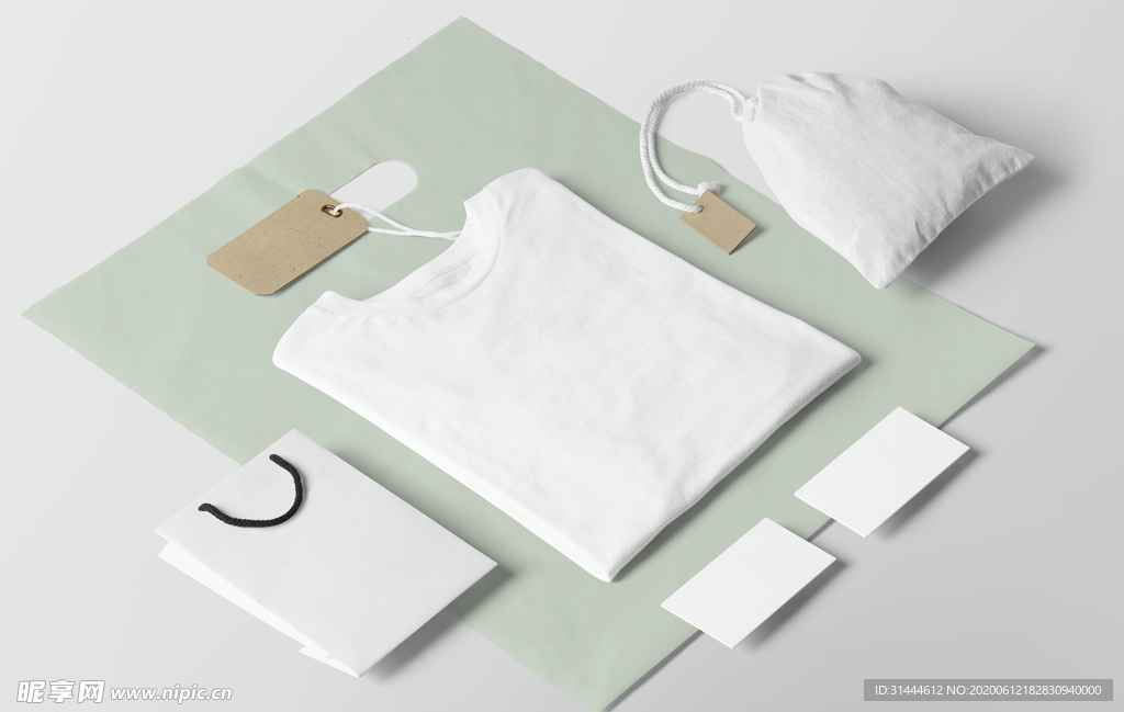 短袖T恤样机图片