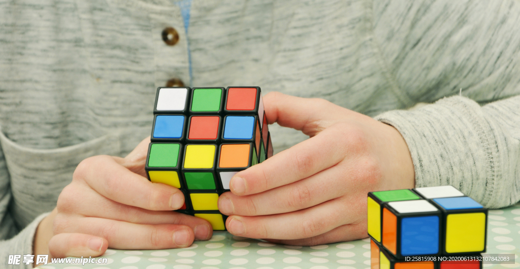 魔方魔术方块扭计骰图片