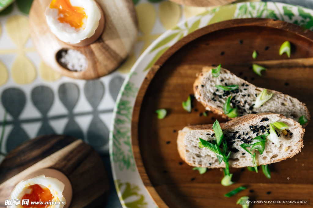 三明治美味早餐图片