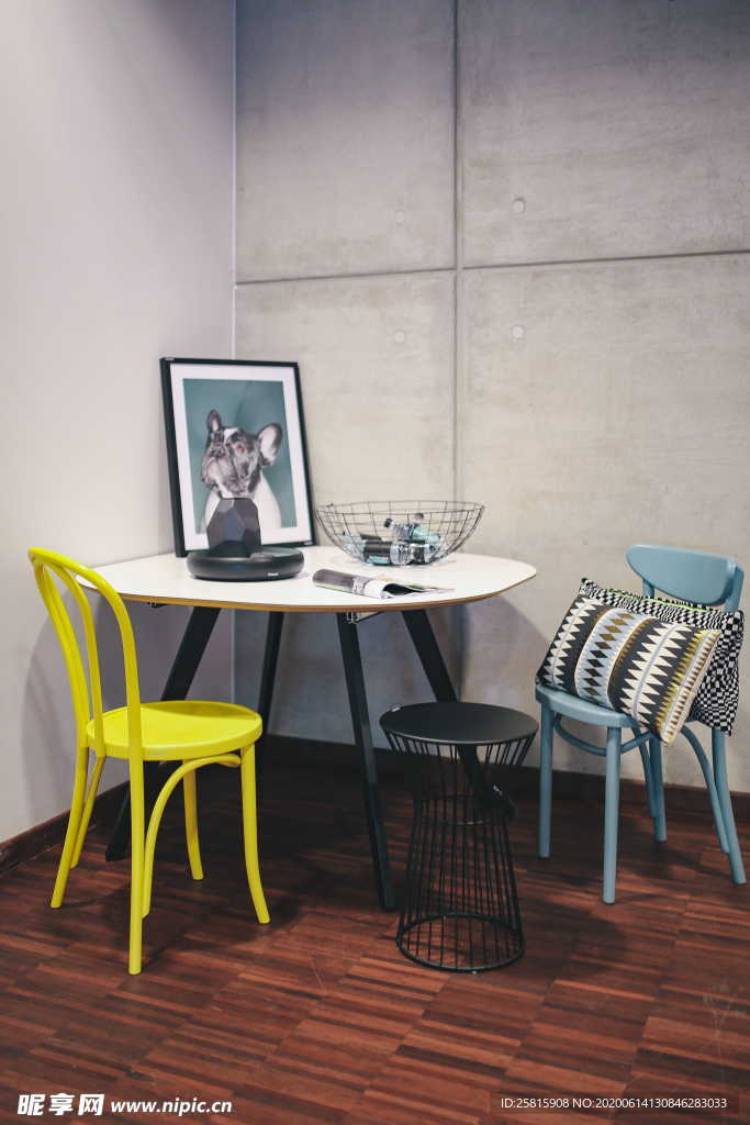 椅子凳子板凳坐垫图片