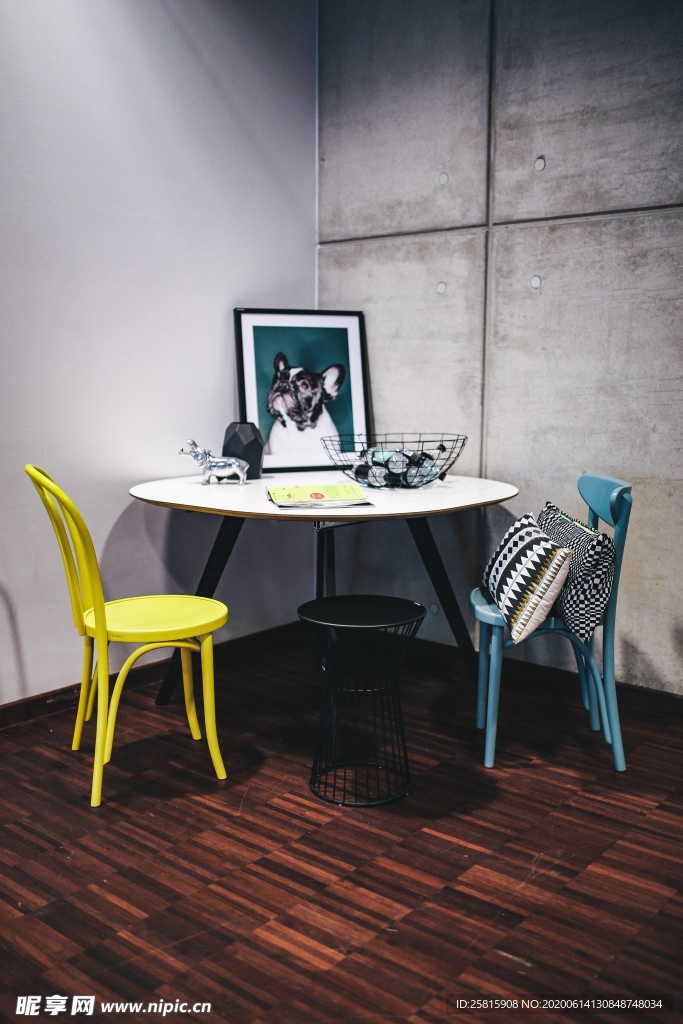 椅子凳子板凳坐垫图片