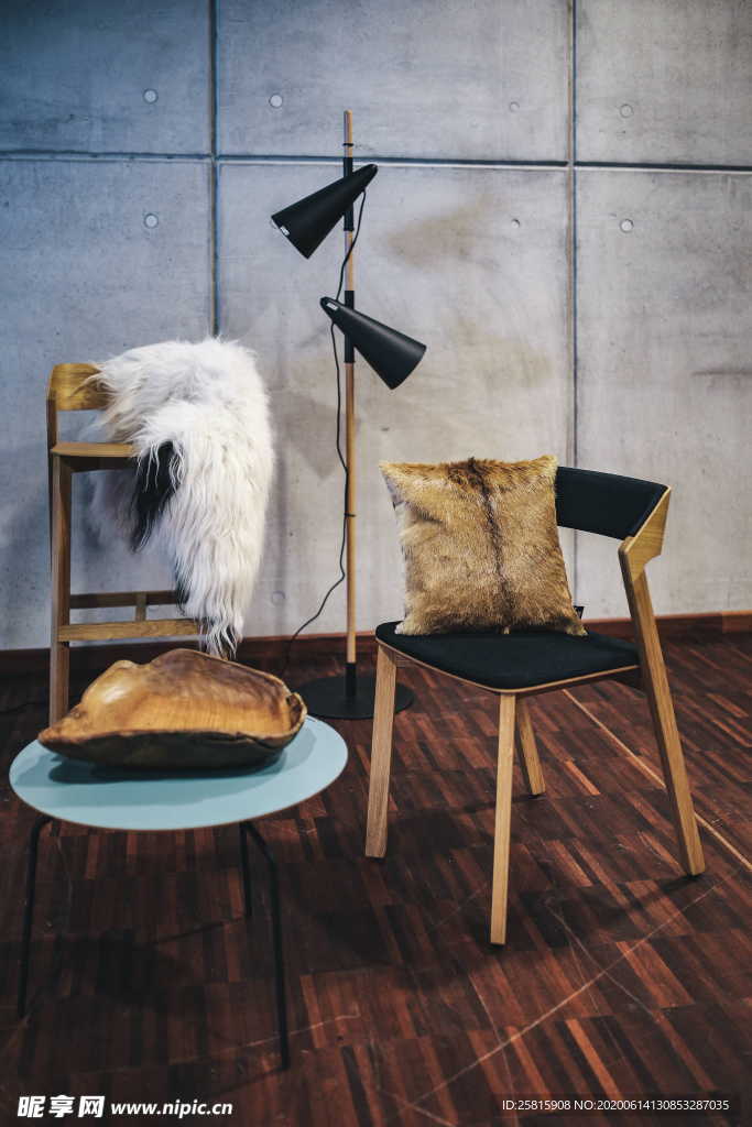 椅子凳子板凳坐垫图片