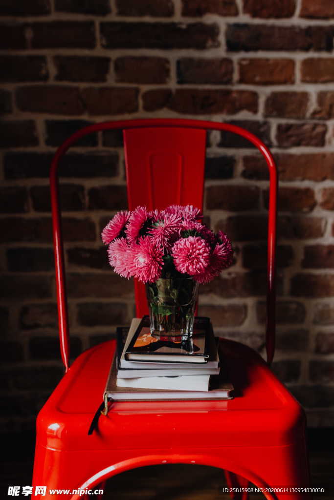 椅子凳子板凳坐垫图片