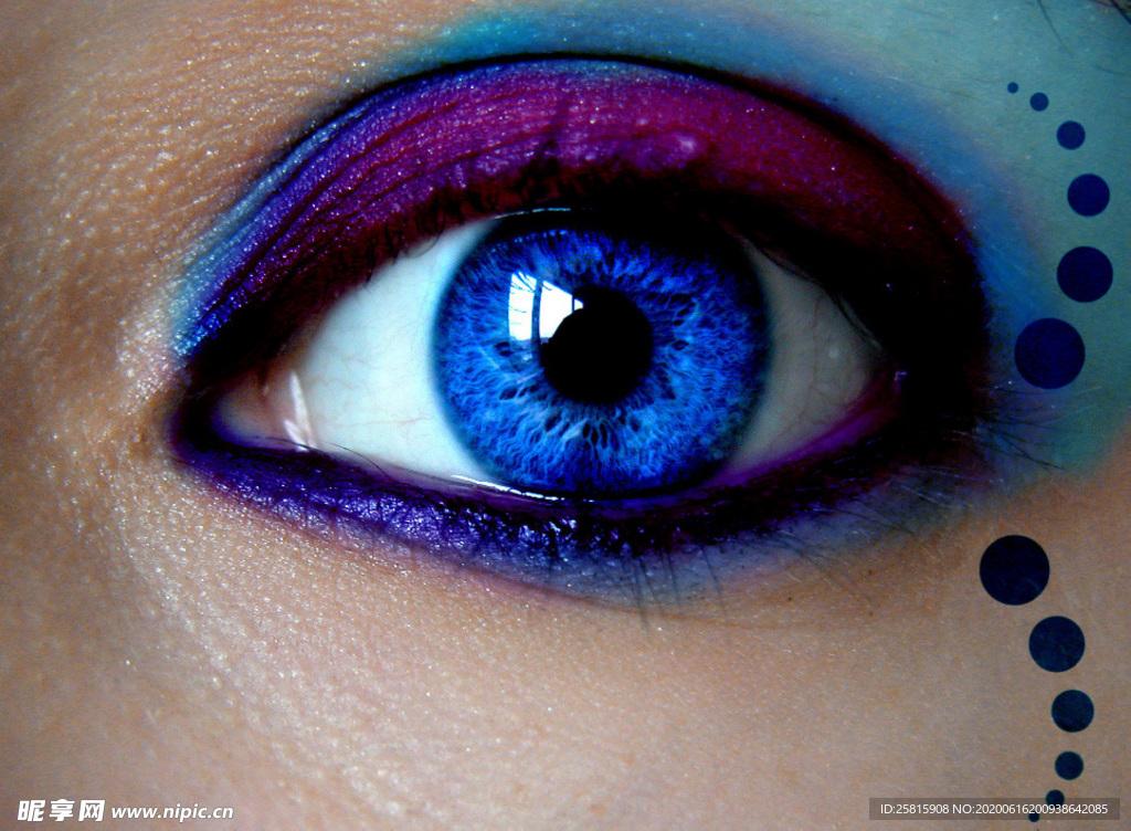 眼妆眼睛彩色眼妆图片