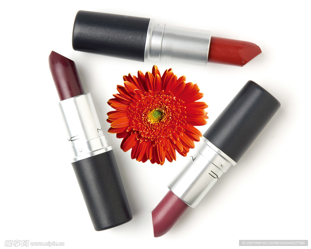 口红化妆品图片