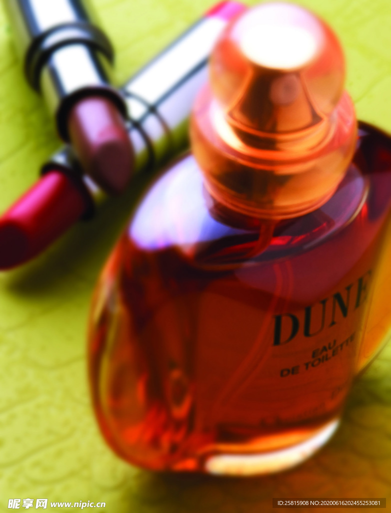 化妆品补妆工具图片