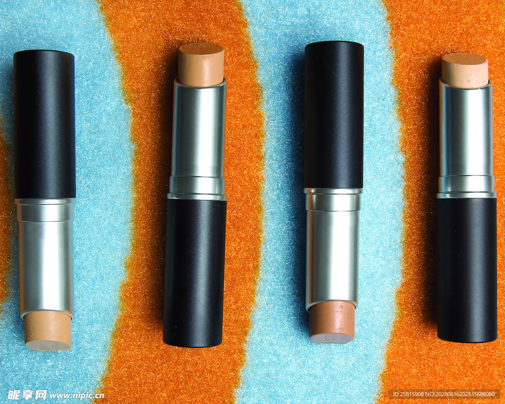 化妆品补妆工具图片