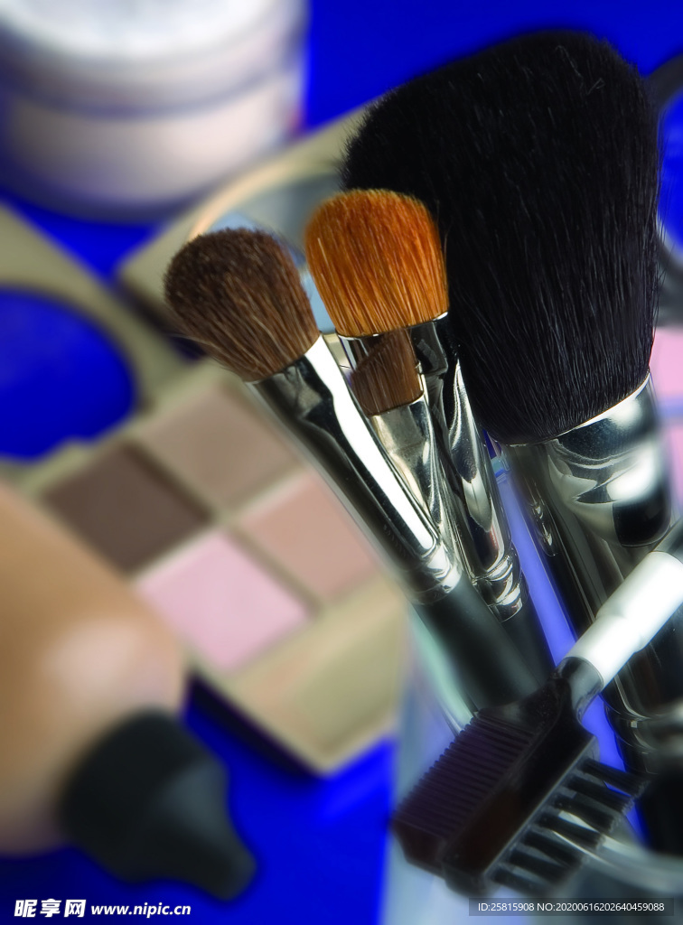 化妆品补妆工具图片