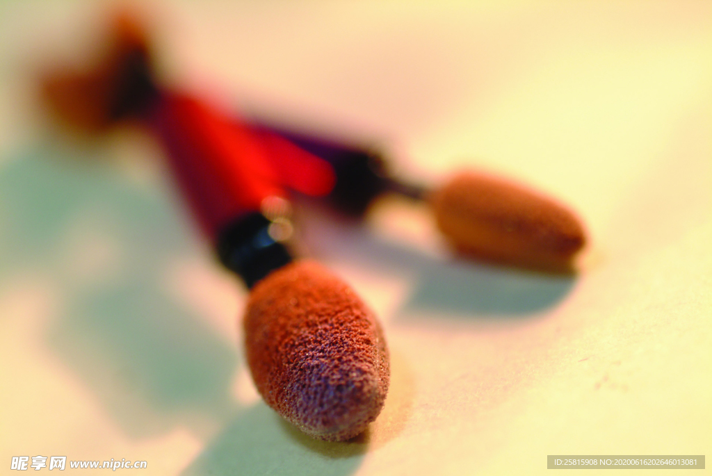 化妆品补妆工具图片