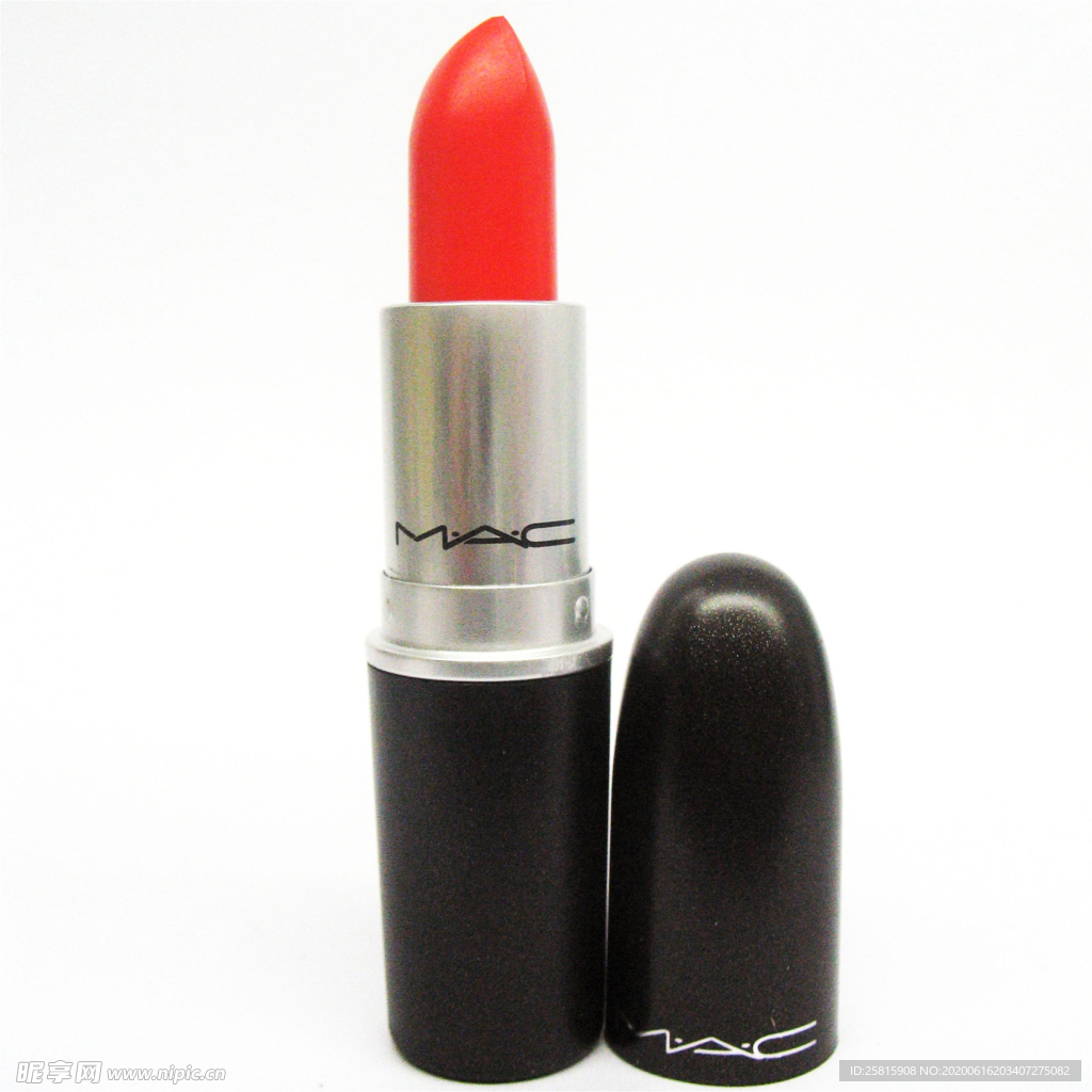 口红化妆品图片