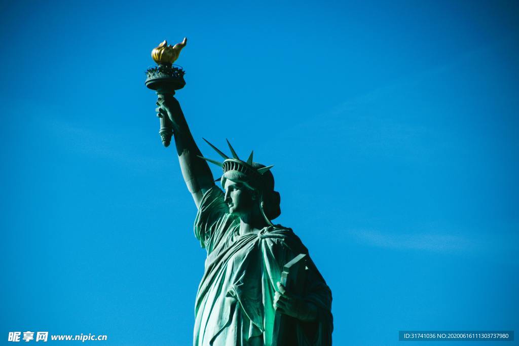 自由女神像