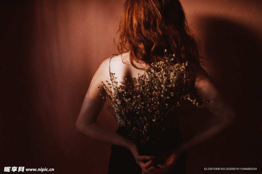 干花捧花瓶花插花图片