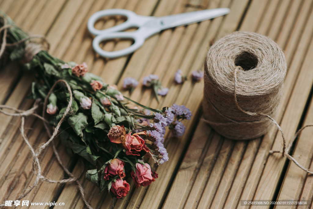 干花捧花瓶花插花图片