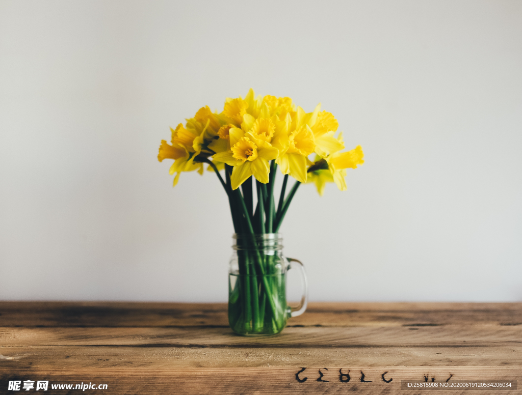 花艺插花捧花瓶花图片