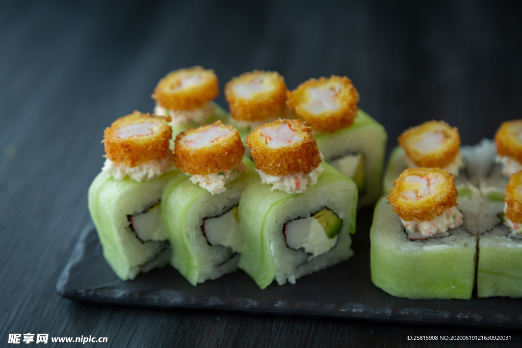 寿司料理海鲜美味图片