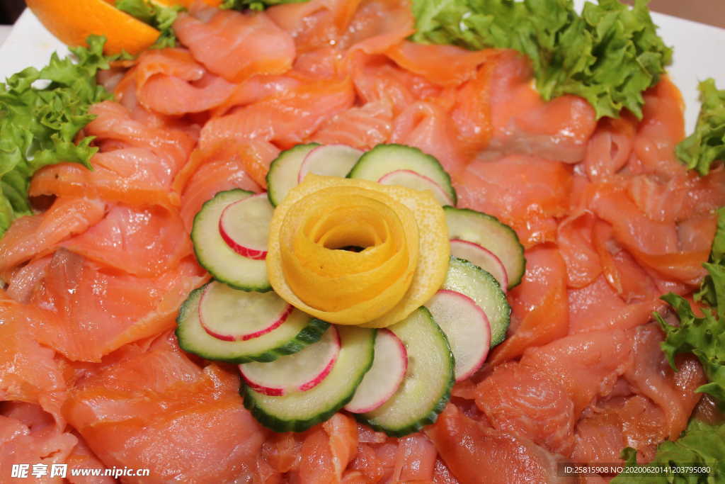 三文鱼鲜美图片