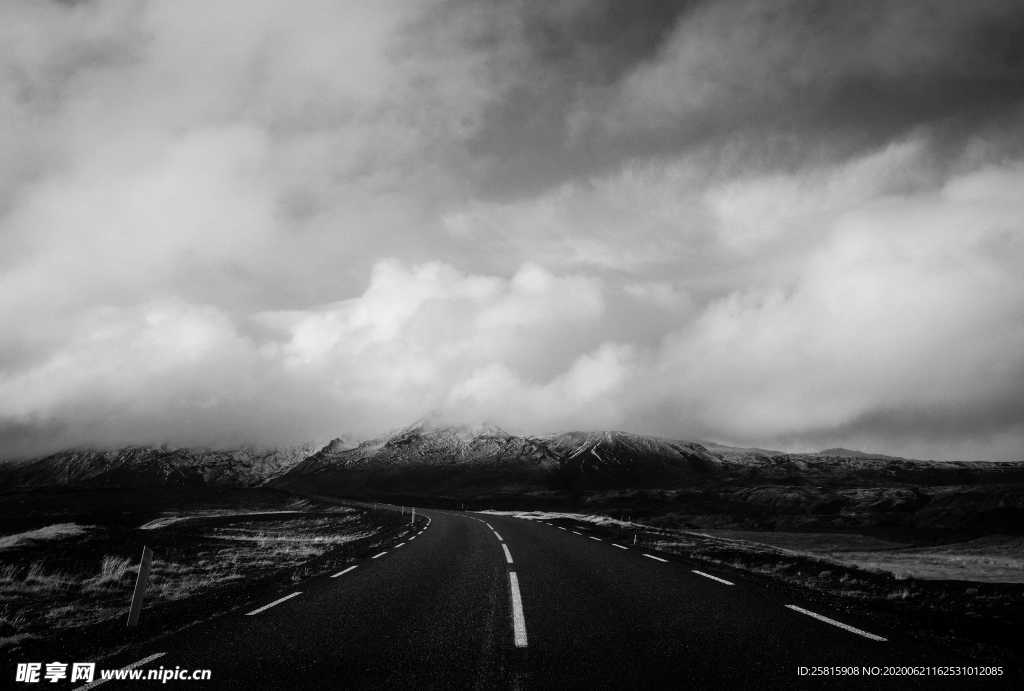 公路马路山路小道路面图片