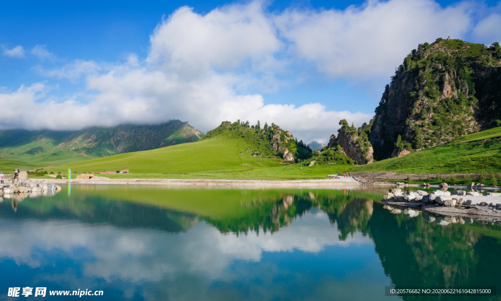 若尔盖九曲温泉河