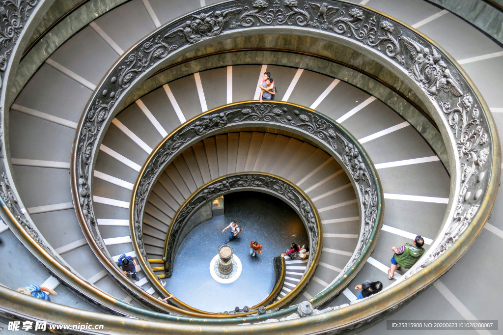 螺旋楼梯旋转楼梯