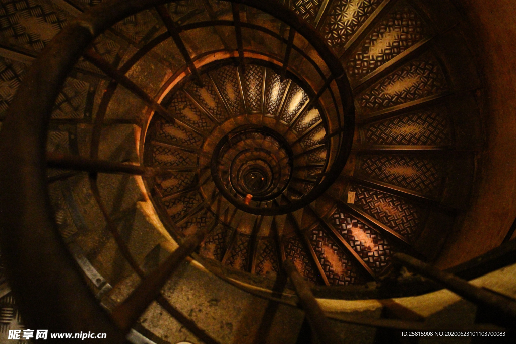 螺旋楼梯旋转楼梯