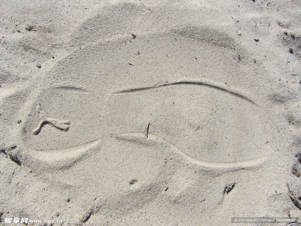 脚印鞋印足迹痕迹图片