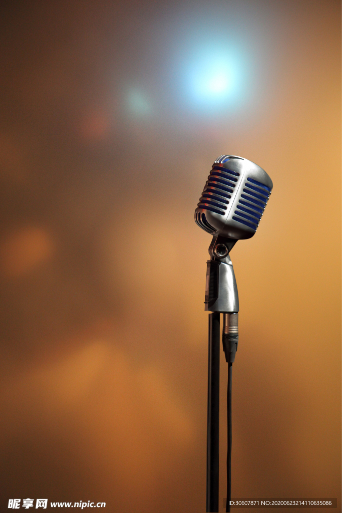 麦克风