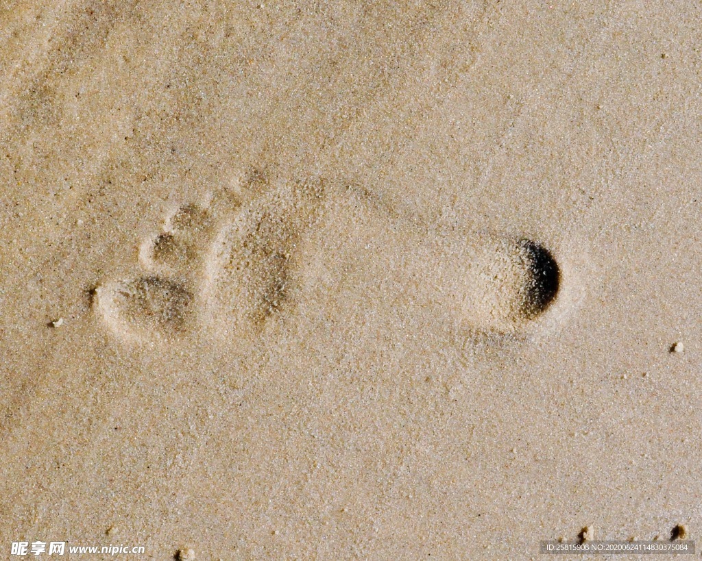 脚印鞋印足迹痕迹图片