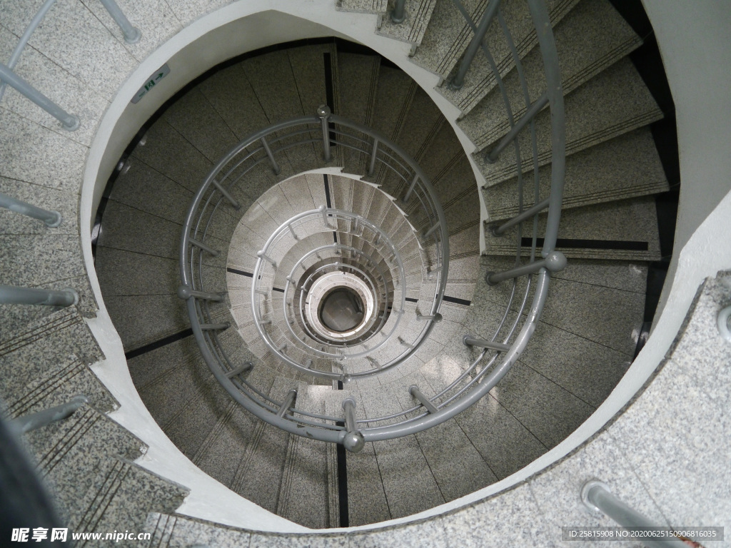螺旋楼梯旋转楼梯图片