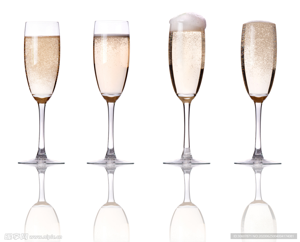 香槟高脚杯