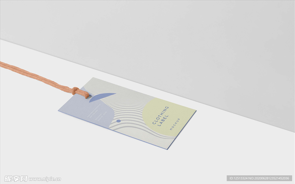 服装吊牌