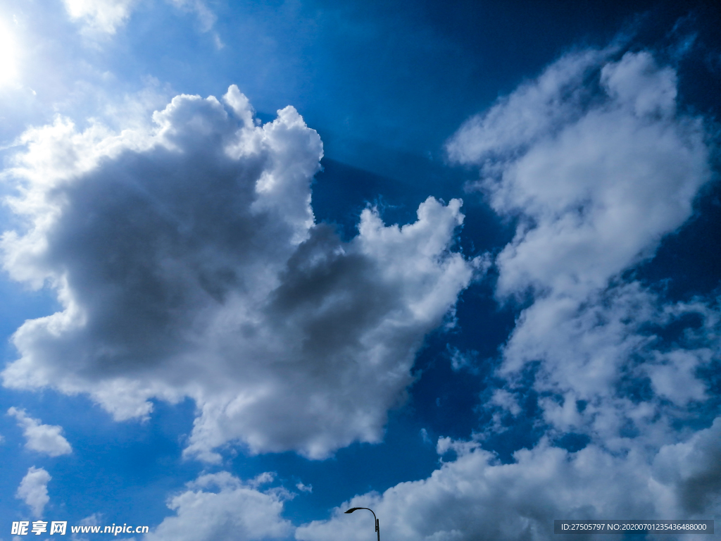 蓝天白云 云朵 天空 蓝天 白