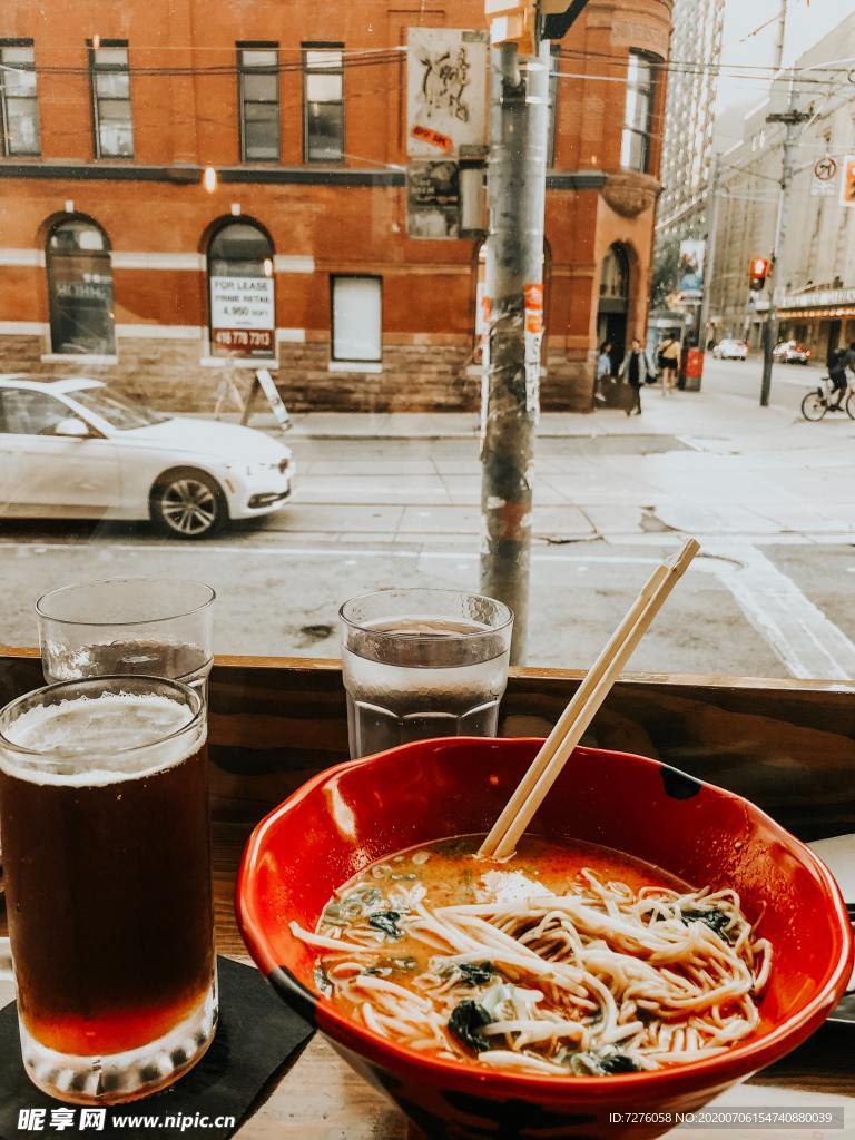 面条 米粉 美食