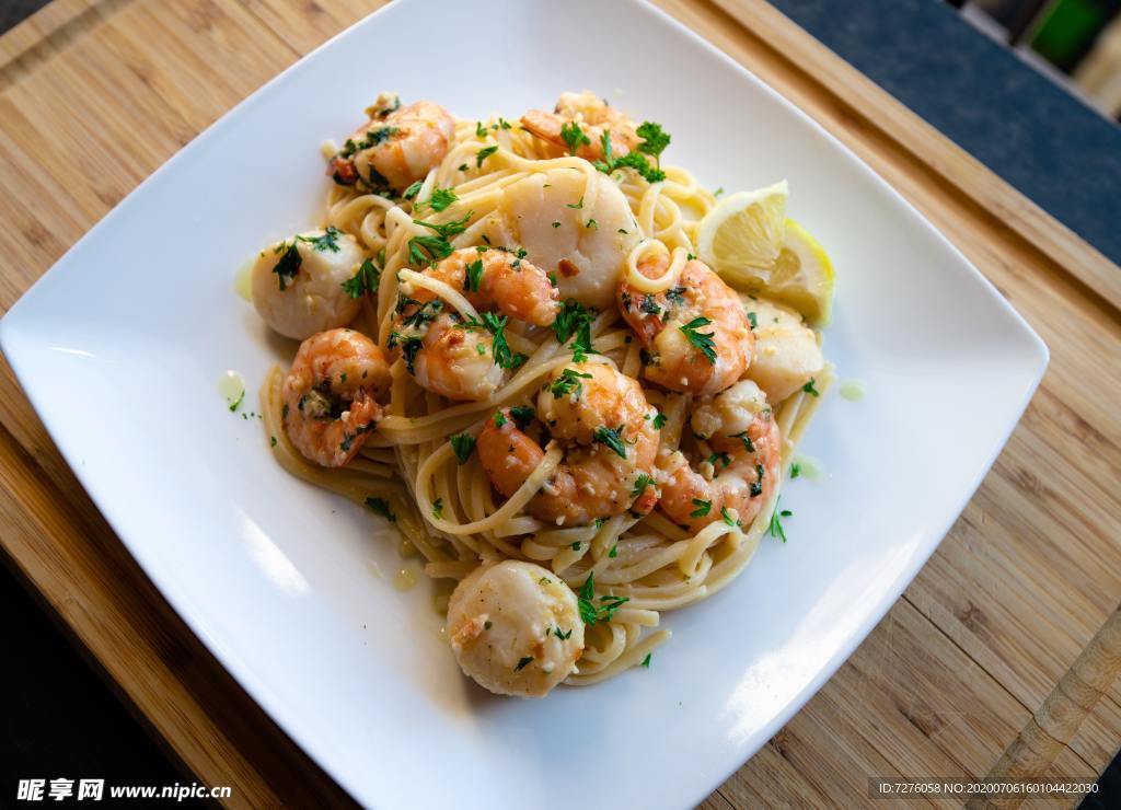 面条 米粉 美食