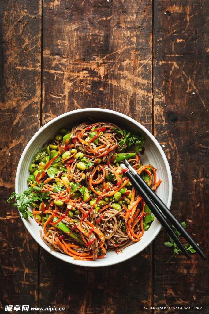 面条 米粉 美食