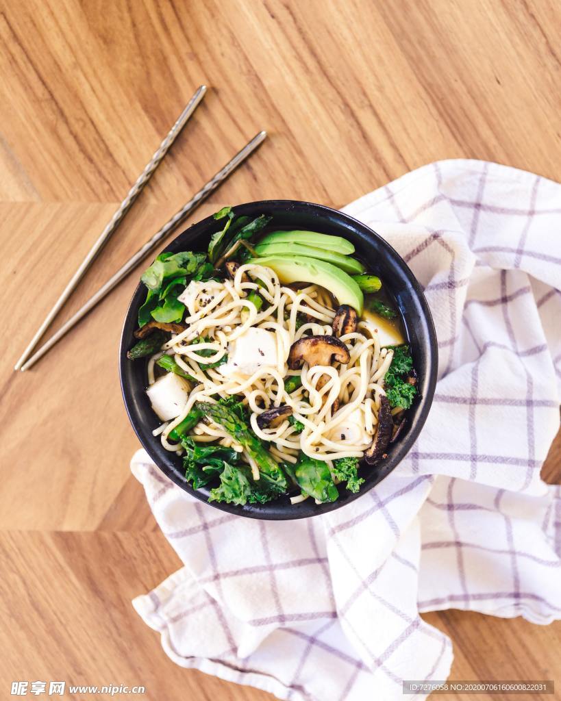 面条 米粉 美食