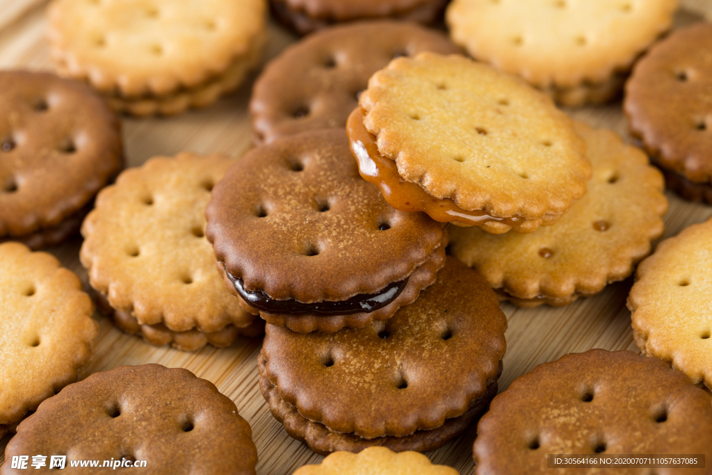夹心饼干巧克力休闲零食背景素材