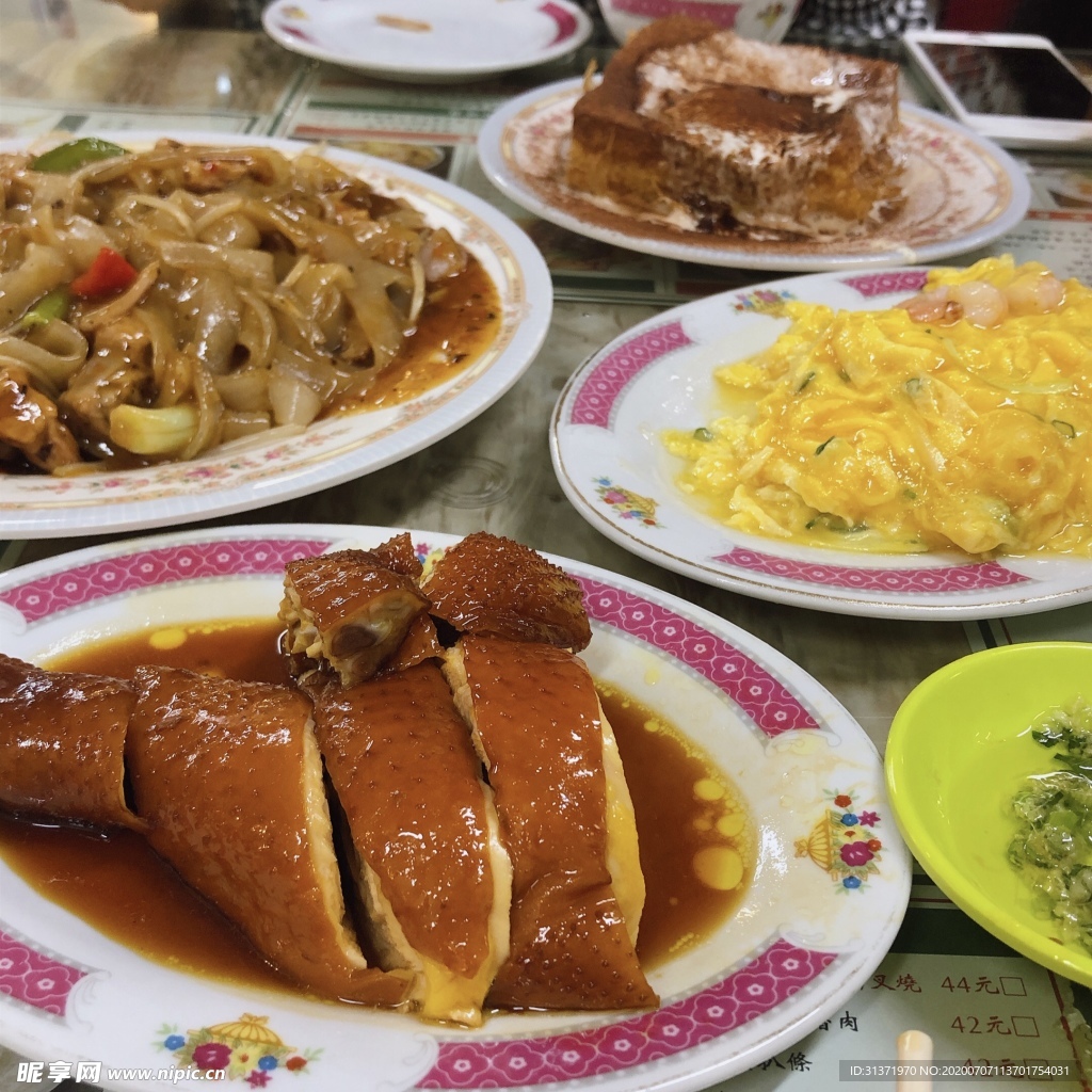 港式茶餐厅美食