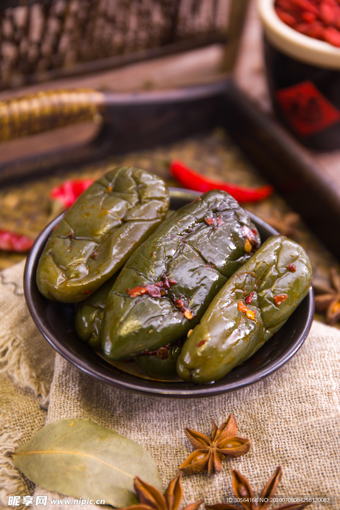 酱黄瓜小吃特色食材背景素材