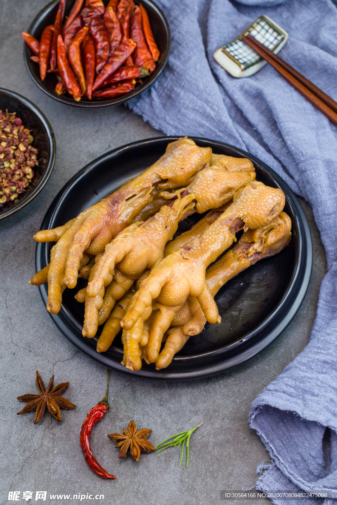 鸡爪摆盘食材美食背景素材