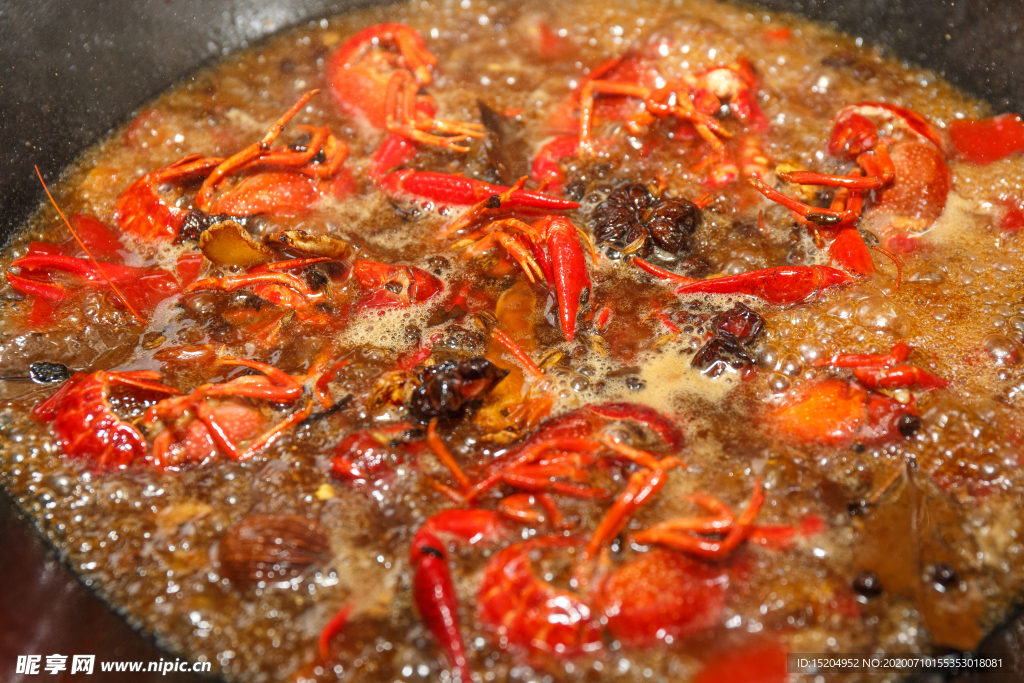 卤煮小龙虾