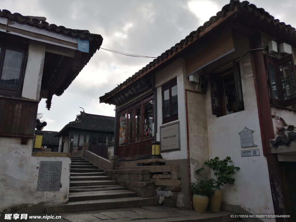 江苏昆山周庄双桥及沿河建筑