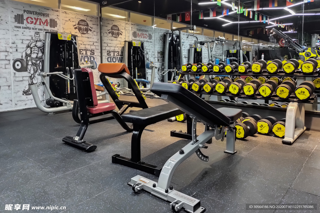 运动器械健身房背景素材