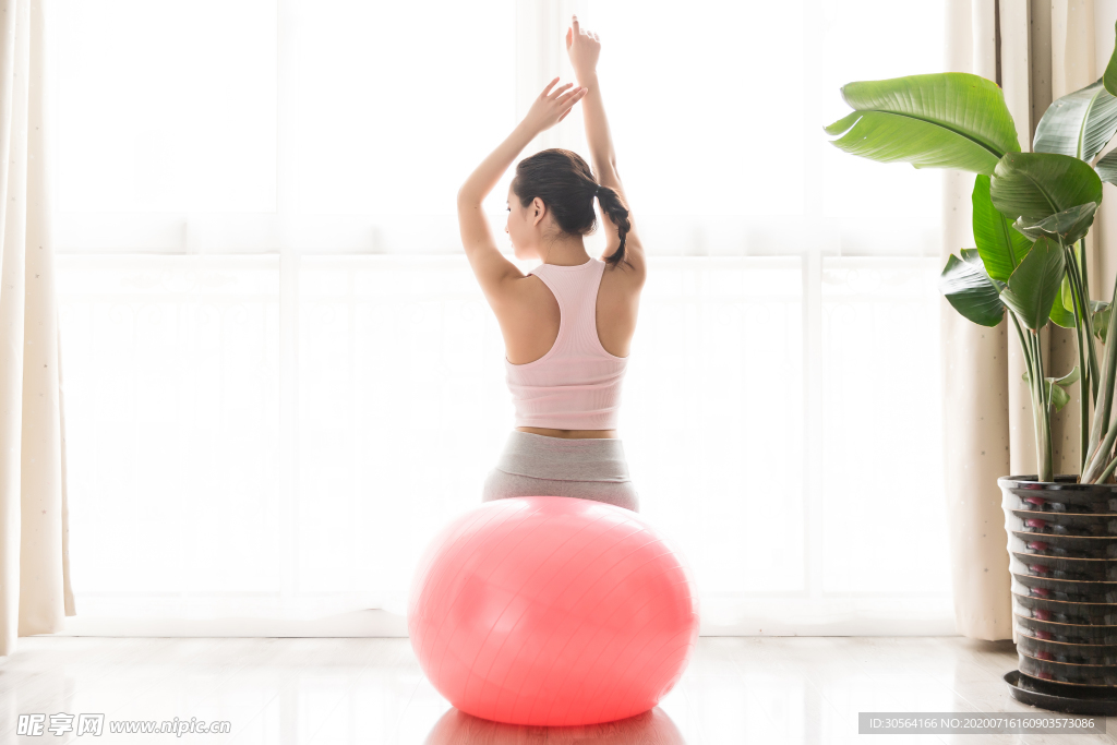 瑜伽健身柔美女性人物背景素材