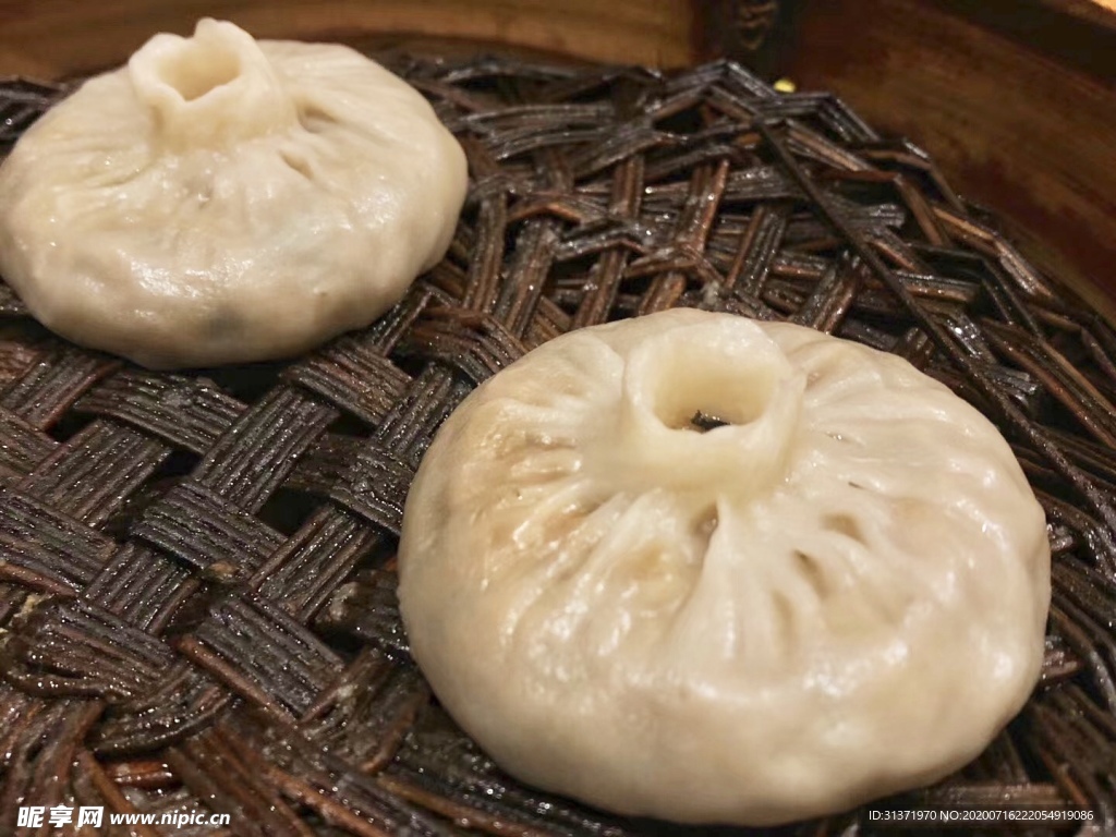 小笼汤包