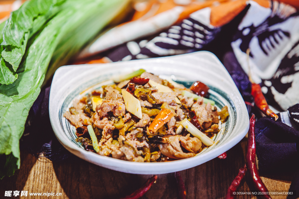 笋干炒肉美食食材食物背景素材