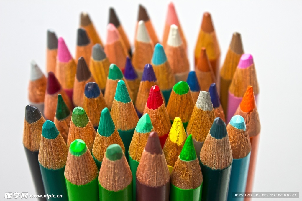 彩色铅笔