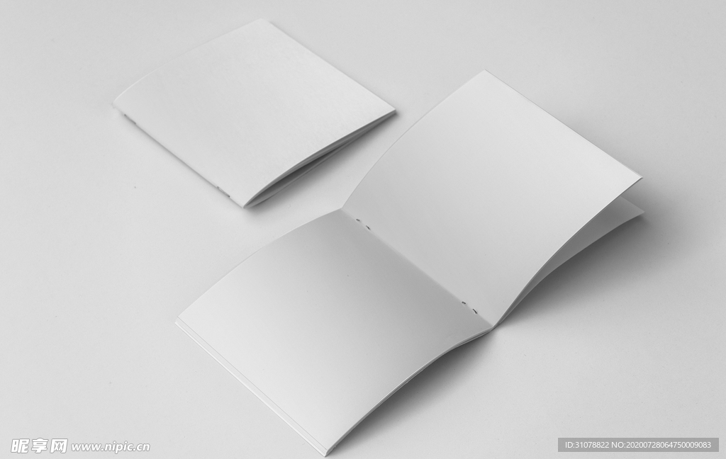 书籍杂志样机效果图